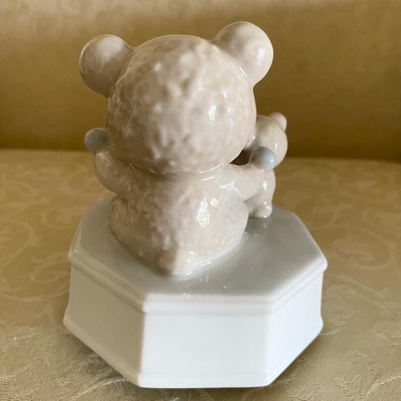 Vintage Ceramic Otagiri Japan Children's Marching Song Music Box - Picture 5 of 10